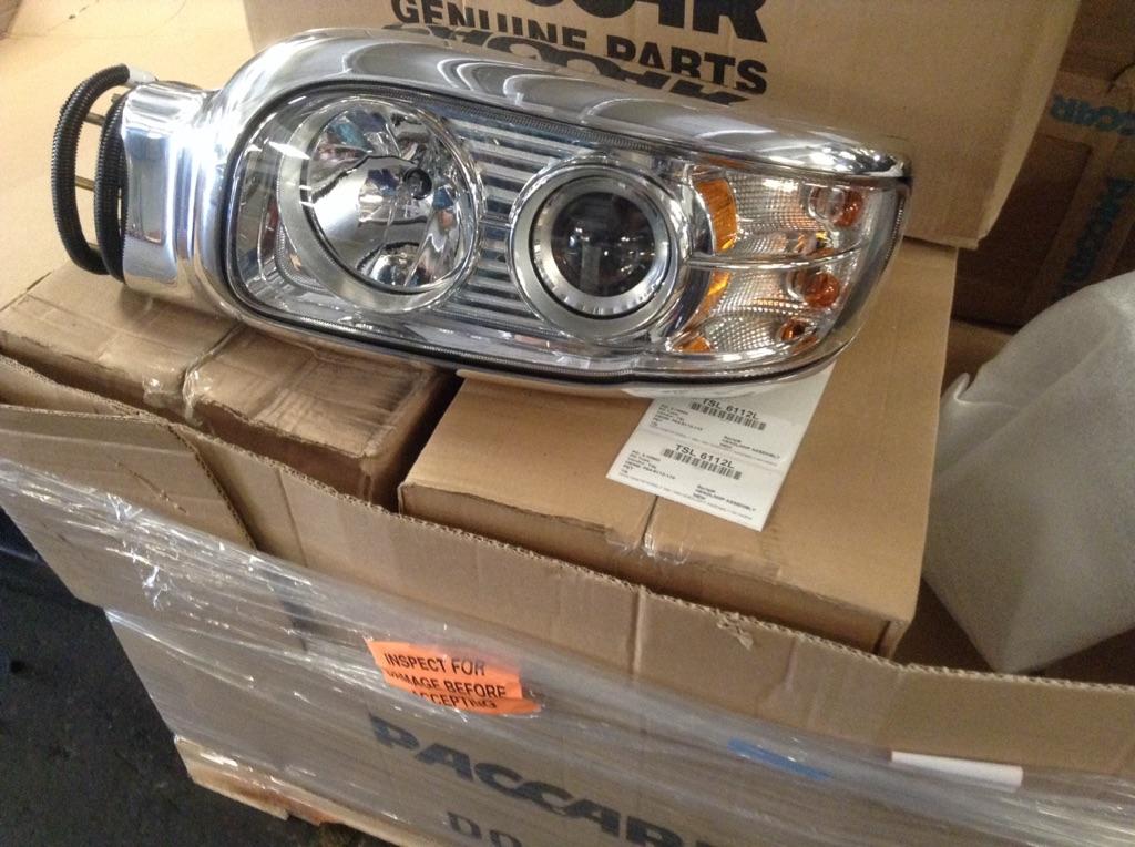 Peterbilt 388 389 Headlight Assembly Car & Truck Headlights Car & Truck