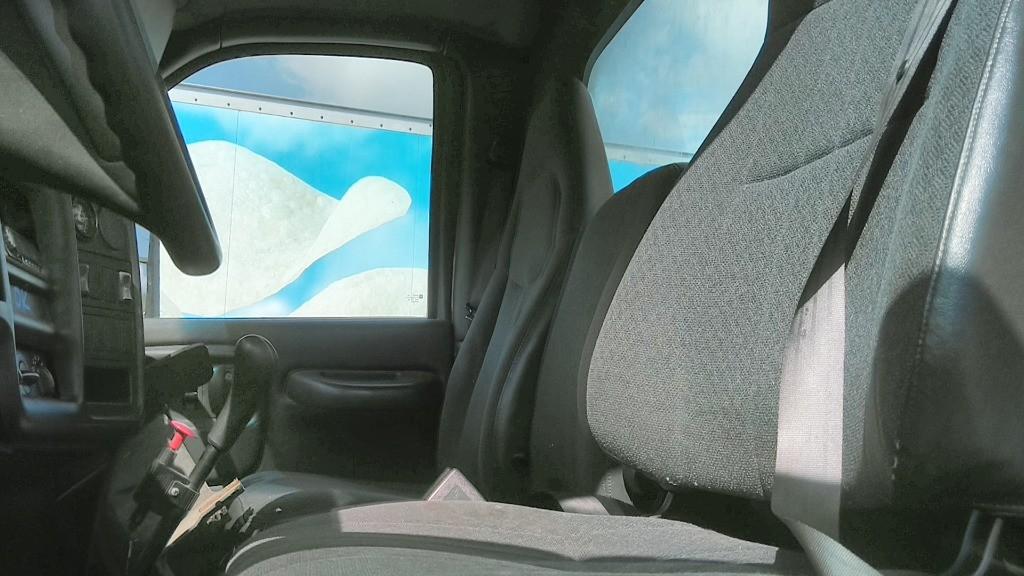 GMC C7500 SEAT FRONT Left 3834447