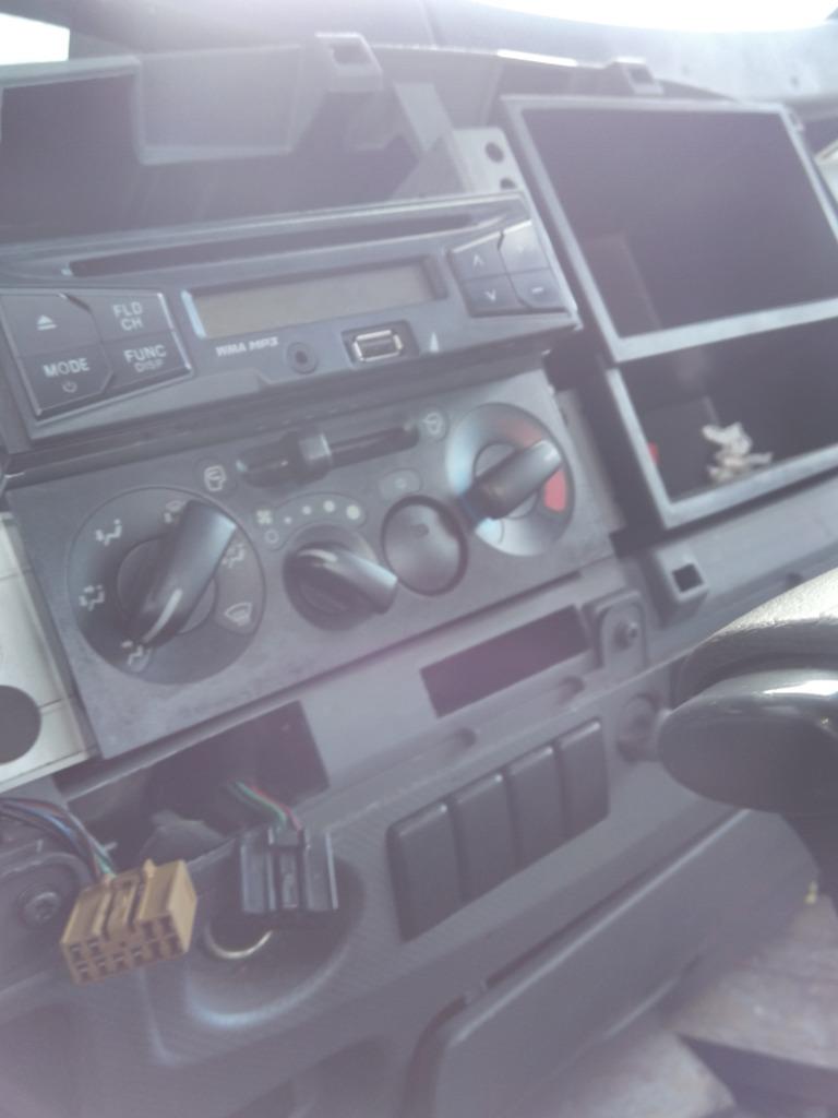 Replaces 2016 ISUZU NPR TEMPERATURE CONTROL , FL