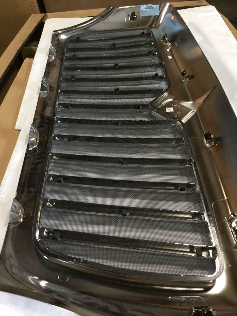 For INTERNATIONAL 7600 0 GRILLE 3163393