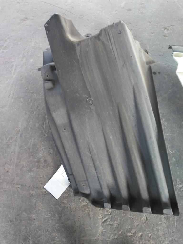 FREIGHTLINER CASCADIA 126 FENDER SPLASH SHIELD/GUARD 3704706 - Picture 3 of 5